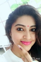 Celebrities Cast Vote in TN Elections